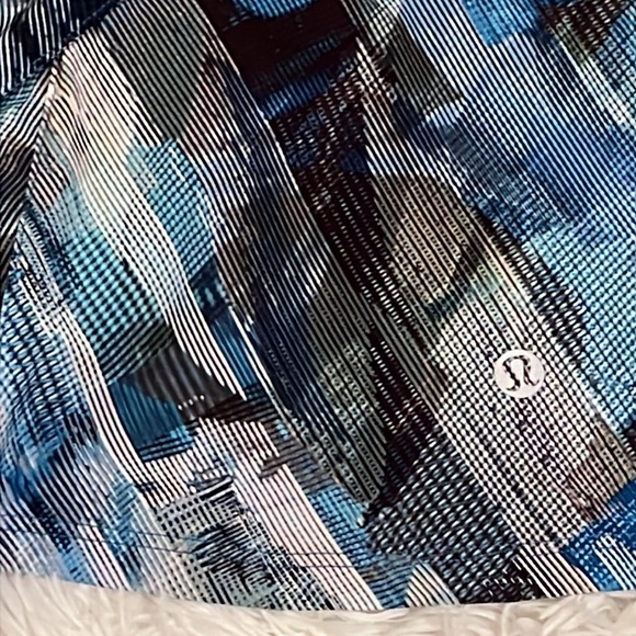 Lululemon Play of the pleats skort size 6 - Picture 7 of 9